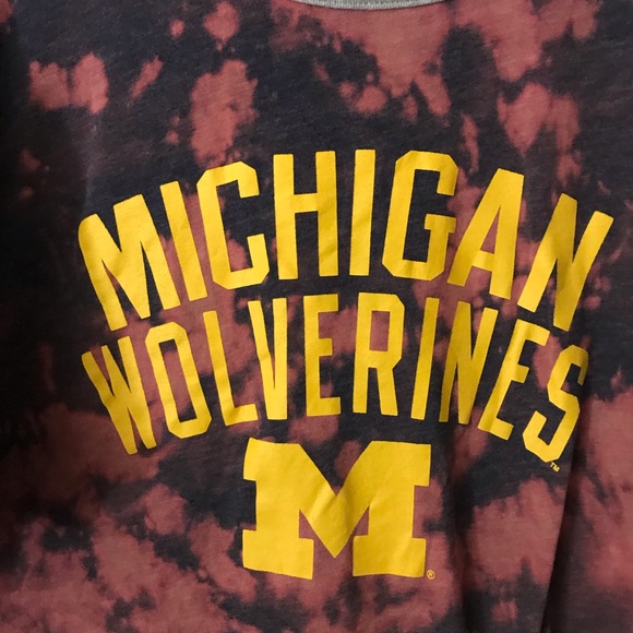U of Michigan Wolverines tiedye T-shirt - Picture 2 of 4